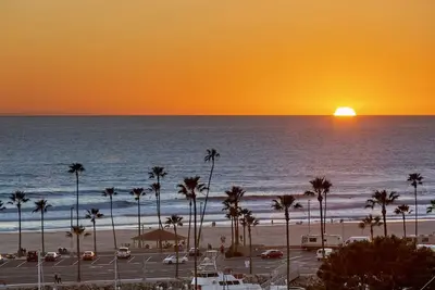 Image de Cal Coastal Living at Oceanside Harbor and Beach