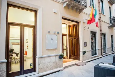 Image de Appartamento Anice B: A welcoming apartment situated in a central location, at a short distance from the main tourist attractions of the city, with Free Wi-Fi.