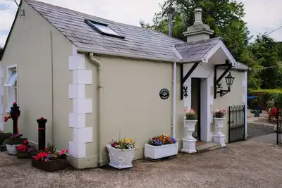 Image de Cottage-Honeysuckle-Salle de bain privée séparée