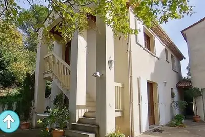 Image de Le Trajan: Lieu calme & prisé; Piscine, garrigue, Provence. . .