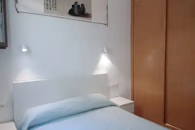 Image de 2bedrooms and 1bathroom with air 2 mins to Gran Via-Plaza de España, very quiet