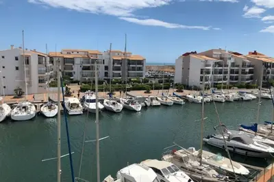 Image de Appartement moderne, exposition sud sur canal île des pêcheurs