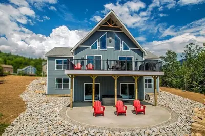 Image de Luxury 3700 sf Home with Mountain Views, Hot Tub, Sauna, Game Room