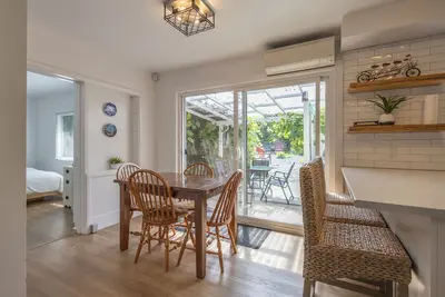 Image de Private Garden House Near the Beach