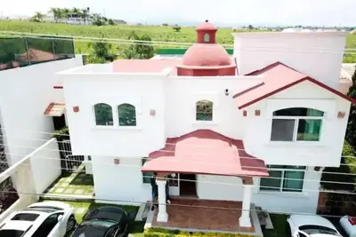 Image de Beautiful and very comfortable rest house.