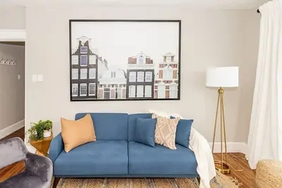 Image de Cozy Riverfront Bungalow with Stunning Views