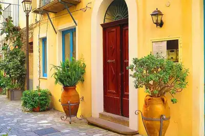 Image de Casa Bruno A: A welcoming two-story apartment located in Lipari, in the fascinating archipelago of the Eolian Islands, with Free Wi-Fi.