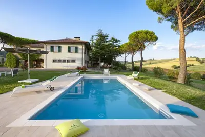 Image de Villa Paola 10 by Marche Holiday Villas