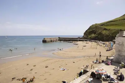 Image de Gorgeous Cottage, Parking, Short Walk to Beach