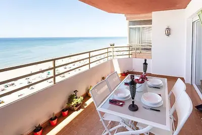 Image de Brand new loft, 1st line of the beach In Matalascañas