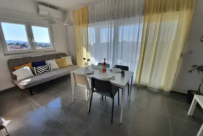 Image de Summer holiday apartment- spacious sea view terrace- 2 min walk to the beach