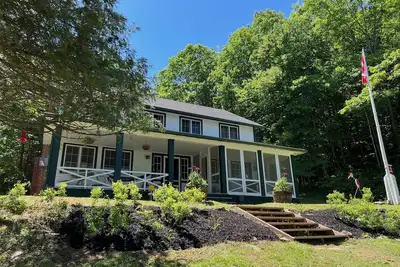 Image de Waterfront Classic Family Cottage in Huntsville, Muskoka