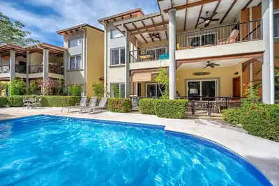 Image de Villa Jazmin 102, Walk to Playa Potrero Beach!