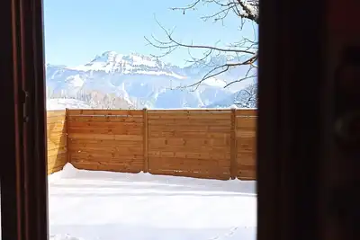 Image de Ancienne ferme, vue sur montagne