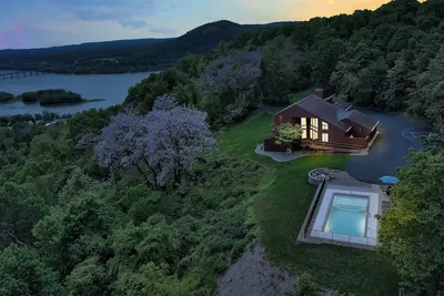 Image de Mountain Retreat  ★ Heated Pool ★  Amazing Views!