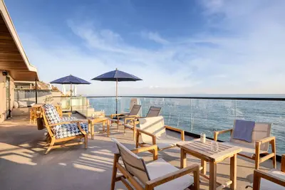 Image de Matador by AvantStay | Ocean Front Malibu Pad w/ Rooftop Patio