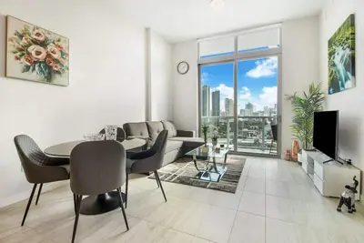 Image de One Bdrm Penthouse With Bay & City Views! Miami