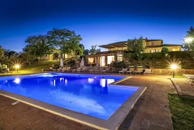 Image de Appartement avec terrasse couverte, A/C, Wi-Fi, domaine viticole avec piscine, Spa