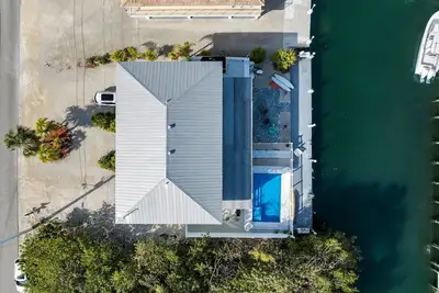 Image de Pelagic Retreat  Pool Excellent Boating Access Vaca Cut & Gulf Updated 2 Bedroom