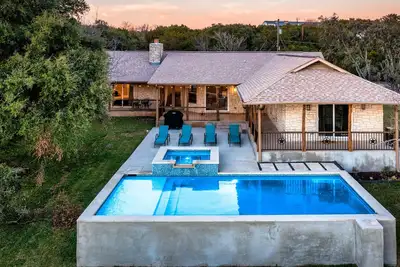 Image de Luxe Ranch Life l Pool & Spa l Firepit