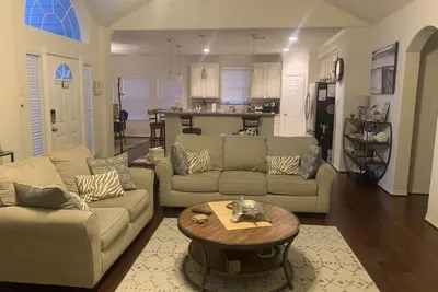 Image de Welcome to Casa Seabrook, your By-The-Sea-Get-Away! !