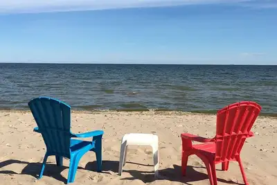 Image de New Listing! Lake Michigan Beachfront for All Seasons