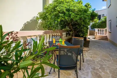 Image de Appartement d'une chambre avec la terrasse Vir (A-18561-a)