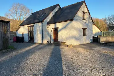 Image de Maes Y Berllan Barn, pet friendly, with open fire in Gilwern