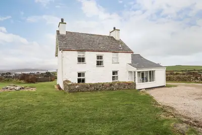 Image de Crowrach Cottage, family friendly, with open fire in Abersoch