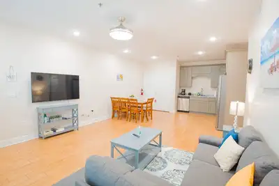 🔥 Walk 2 Waters ❤️ | Sleeps 6 W/ W+D