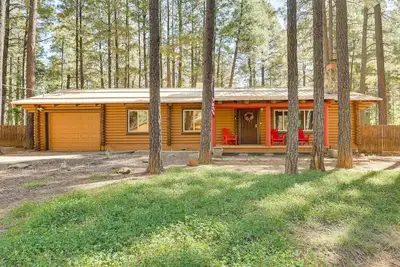 Image de 11 Mi to Rainbow Lake: Family Home w/ Large Yard