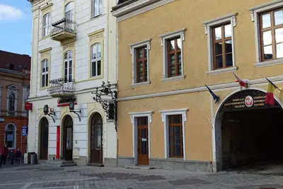 Image de Casa Lais In old center of Brasov, Piata Sfatului