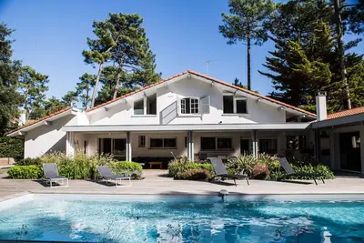 Image de Villa Secrete 16 pers+ plage des estagnots et lac d'hossegor Ă pieds