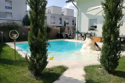 Vacation apartment with heated pool and sauna