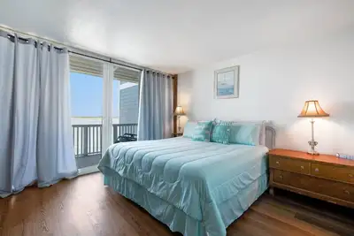 Image de Cedar Key Breeze Gulf front townhouse 20% weekly / 30% monthly discounts!