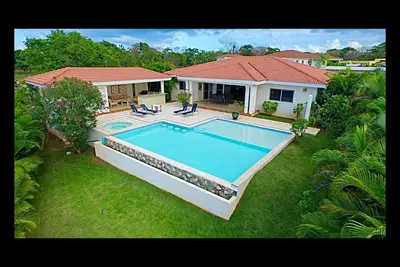 Image de Villa at Casa Linda With Amazing Pool & Jacuzzi