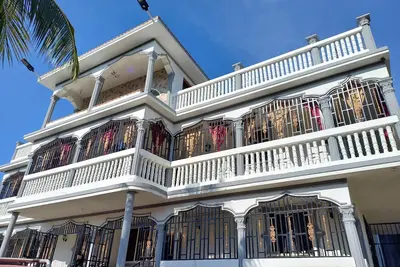 Image de Entire residential home Apartment