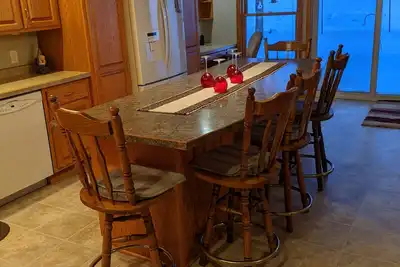 Image de Lake Home that has Comfort with a View