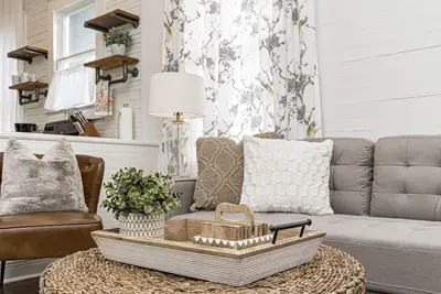 Image de 3 bedroom Luxury Cottage in Downtown and Near Lsu