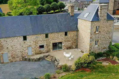 Image de Maison de caractère avec jardin privé, parking et animaux admis, près du Mont-Saint-Michel