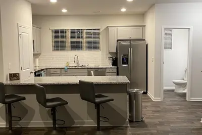 Image de Brand New 3 bedroom townhouse Located in the Perimeter of Atlanta