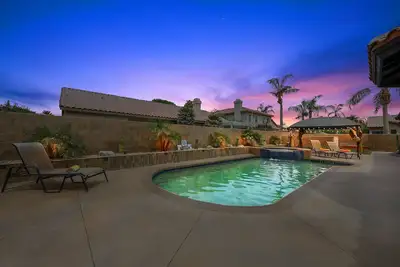 Great house with pool and spa. 9 minutes to Coachella Music Festival