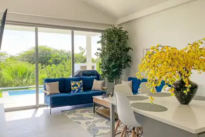 Image de Azure Villa, walking distance to eagle beach