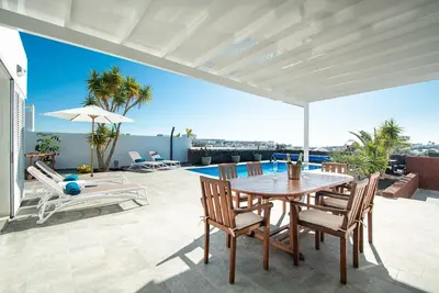 Image de Exclusive luxury villa, private pool, Las Coloradas Playa Blanca, Lanzarote, sea view