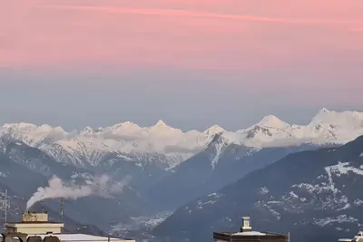 Image de Dernier étage, grand balcon sud, en plein centre de la station