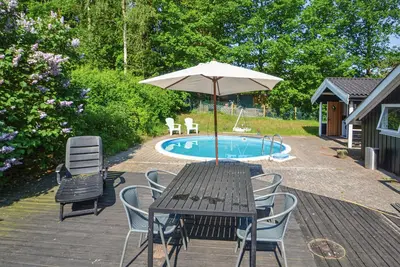 Image de Superbe maison Ă Glesborg avec sauna