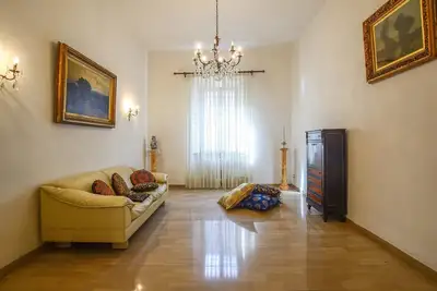 Image de Maison confortable de 3 chambres à.