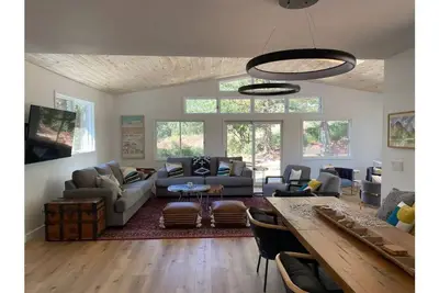 Image de Lucky Dog Ranch House