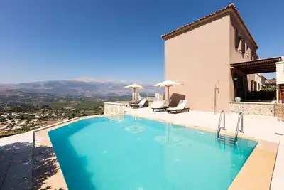 Image de Countryside villas with stunning mountain views