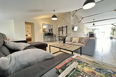 Image de Dordogne-Gîte Divin du Château de Panisseau - 8 personnes - Thenac